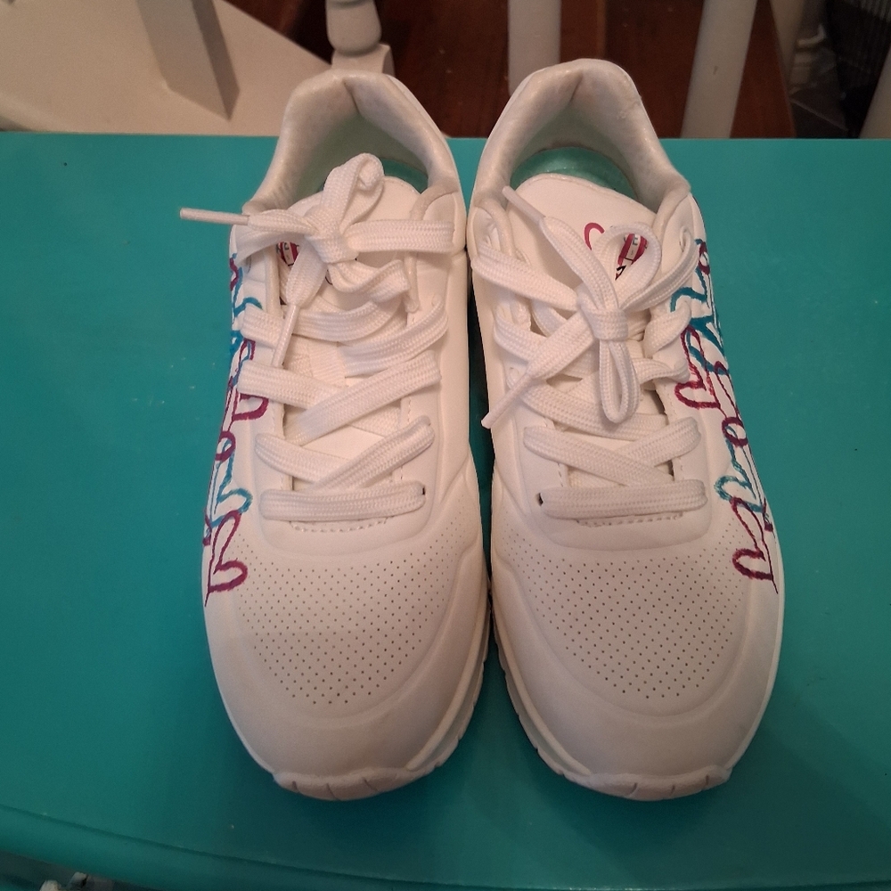 White Sketchers - Picture 3 of 6